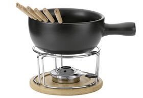 kela Käsefondue-Set 'Natura' 10-teilig 10-teilig | 1 Fonduepfanne aus feuerfester Keramik, Durchmesser 20 cm | 1 Rechaud aus verchromtem Metall | 6 Fondue-Gabeln aus Edelstahl | 1 Untersetzer aus Buchenholz | 1 Sicherheitspastenbrenner aus Edelstahl