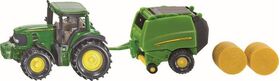 John Deere Traktor mit Ballenpresse